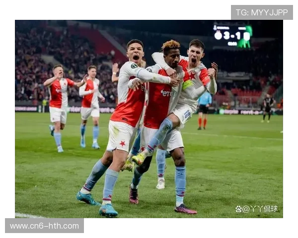 热刺3-0轻取布拉格斯拉维亚，点球成取胜关键